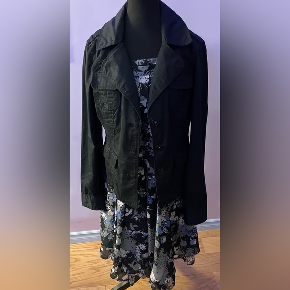 Black fitted button up blazer size L - Picture 8 of 14